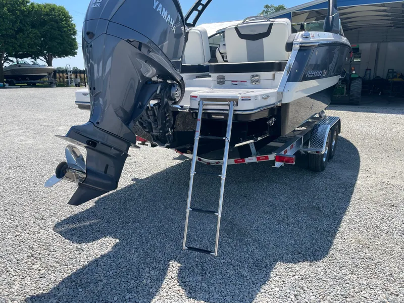 Slide: The Image of Chaparral 250 OSX 2025 - 67