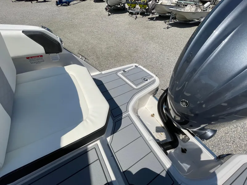 Slide: The Image of Chaparral 250 OSX 2025 - 60