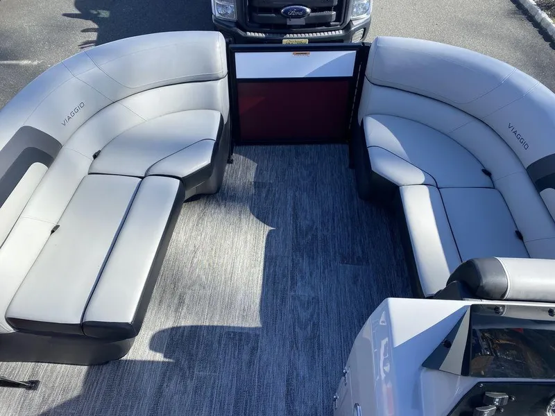 Slide: The Image of 2023 Viaggio Lago U L20U pontoon boat with spacious seating and modern design. - 9