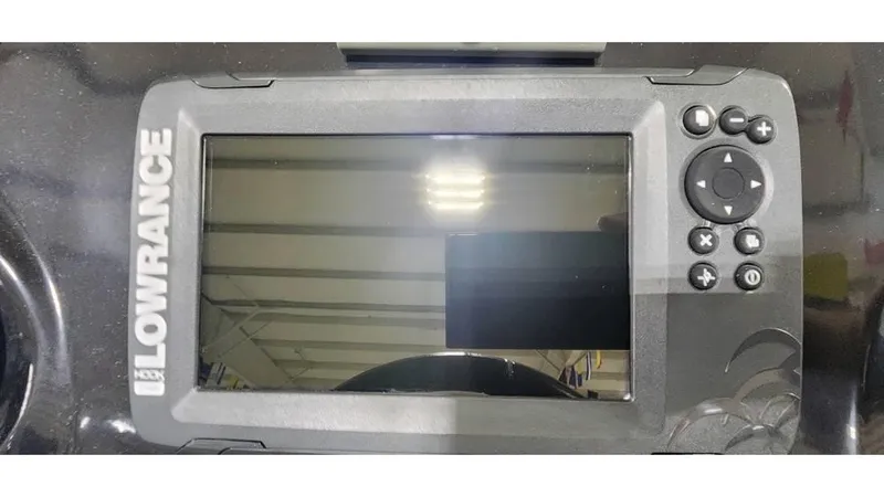 Slide: The Image of Lowrance fish finder on 2019 Nitro Z20 boat dashboard. - 9