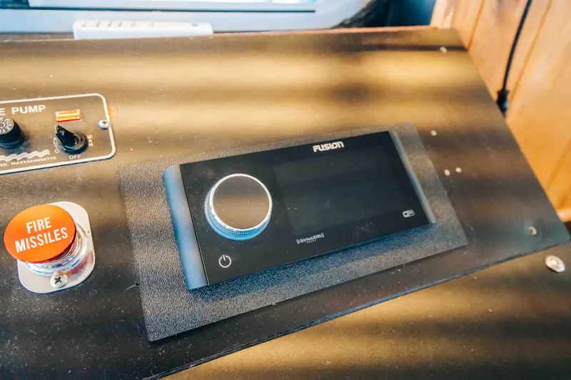 Slide: The Image of Sumerset Houseboat 1989 - 61