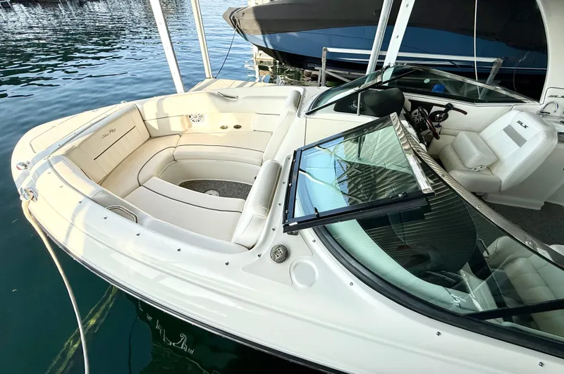 Slide: The Image of Sea Ray 250 SLX 2010 - 56