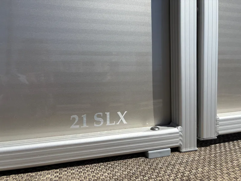 Slide: The Image of 2015 Bennington 21 SLX SPS pontoon boat detail with metallic finish. - 5