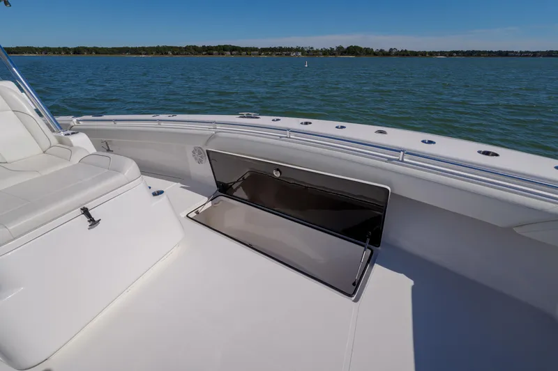 Slide: The Image of SeaHunter 38 Reel Escape- Storage - 19