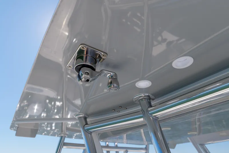 Slide: The Image of SeaHunter 38 Reel Escape- T-Top - 25