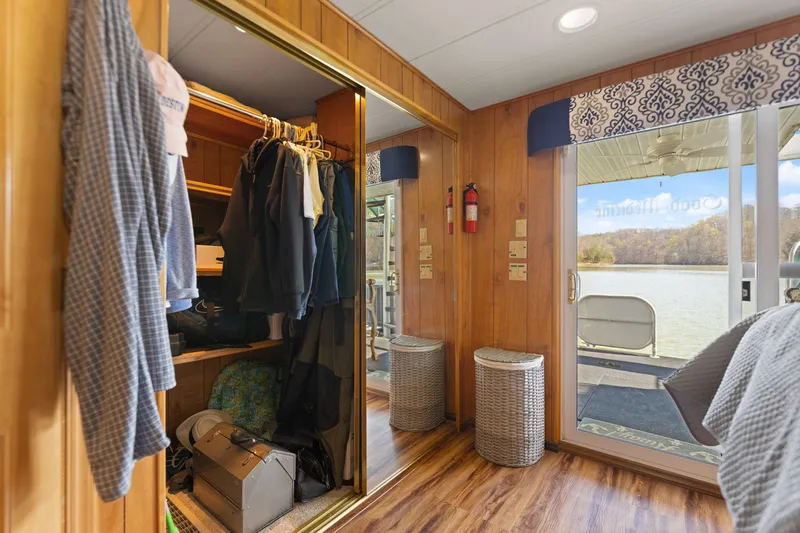 Slide: The Image of Sharpe 16 X 80 WIDEBODY HOUSEBOAT 1998 - 50