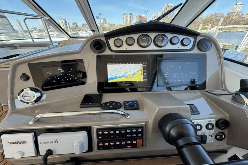 Slide: The Image of Cruisers Yachts 43C 2009 - 8