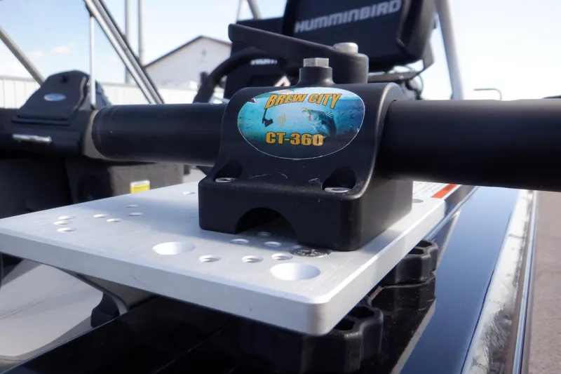 Slide: The Image of Crestliner 1950 Super Hawk 2022 - 64