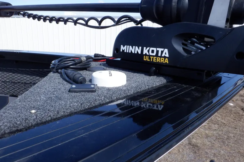 Slide: The Image of Crestliner 1950 Super Hawk 2022 - 67