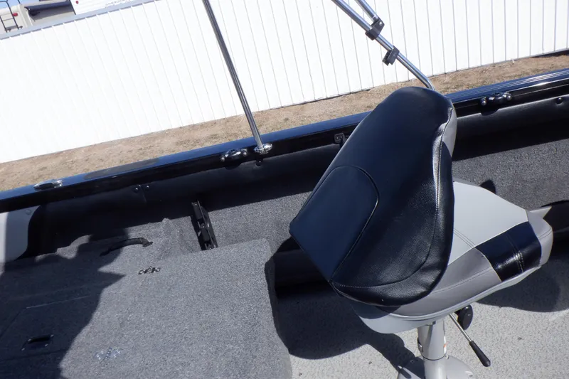 Slide: The Image of Crestliner 1950 Super Hawk 2022 - 68