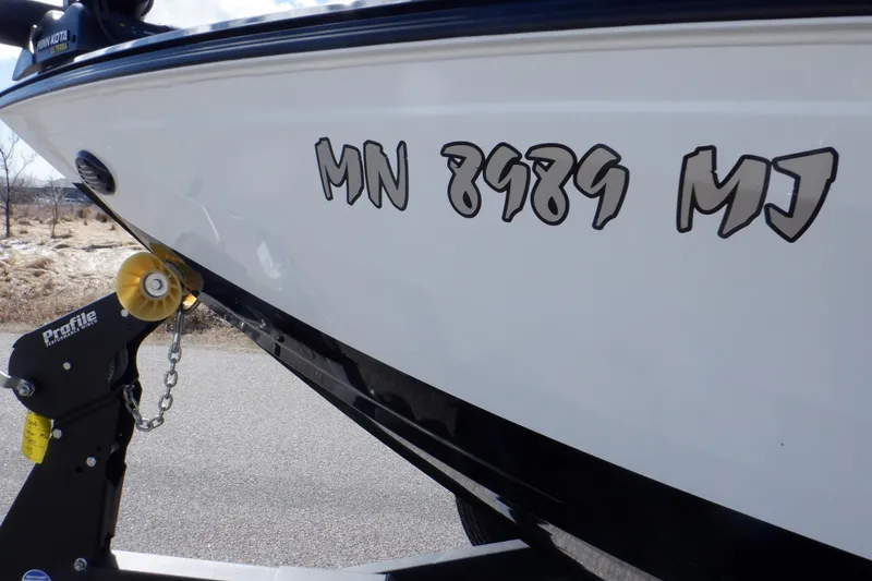 Slide: The Image of Crestliner 1950 Super Hawk 2022 - 78