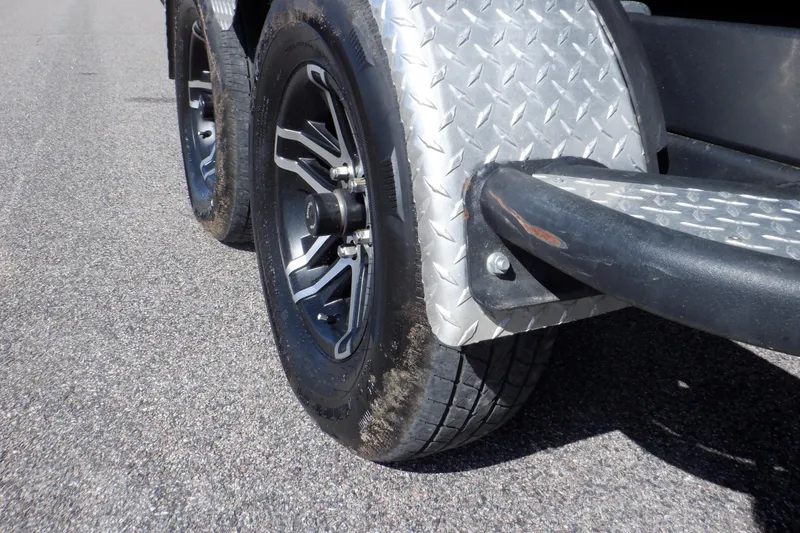 Slide: The Image of Crestliner 1950 Super Hawk 2022 - 89