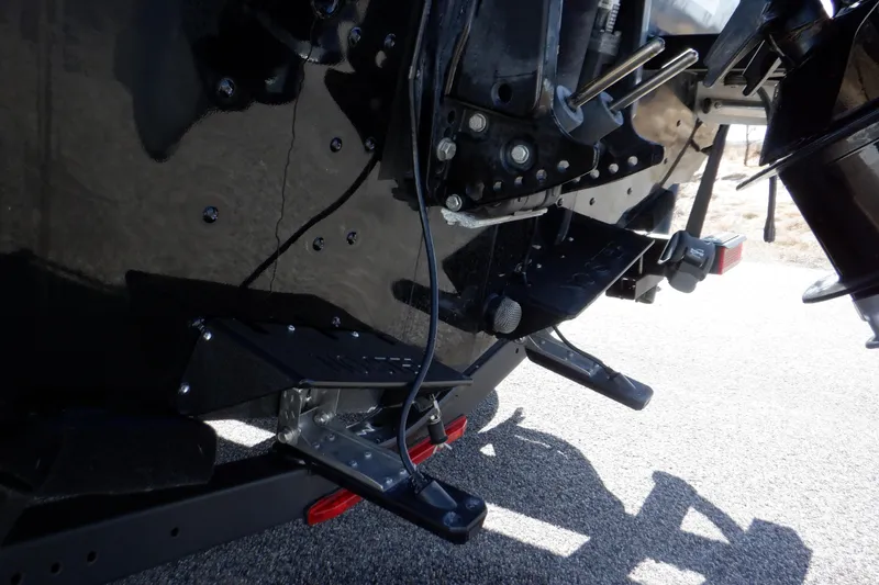 Slide: The Image of Crestliner 1950 Super Hawk 2022 - 95