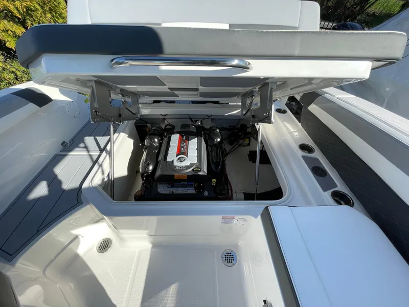 Slide: The Image of Chaparral 267 SSX 2025 - 51