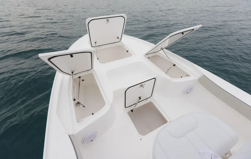 Slide: The Image of Contender 23 Bay~Legasea Marine - 10