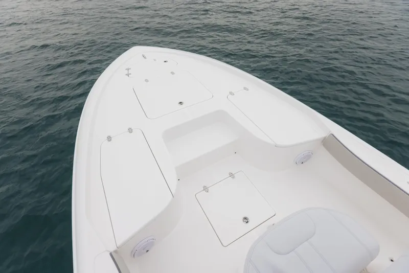 Slide: The Image of Contender 23 Bay~Legasea Marine - 8