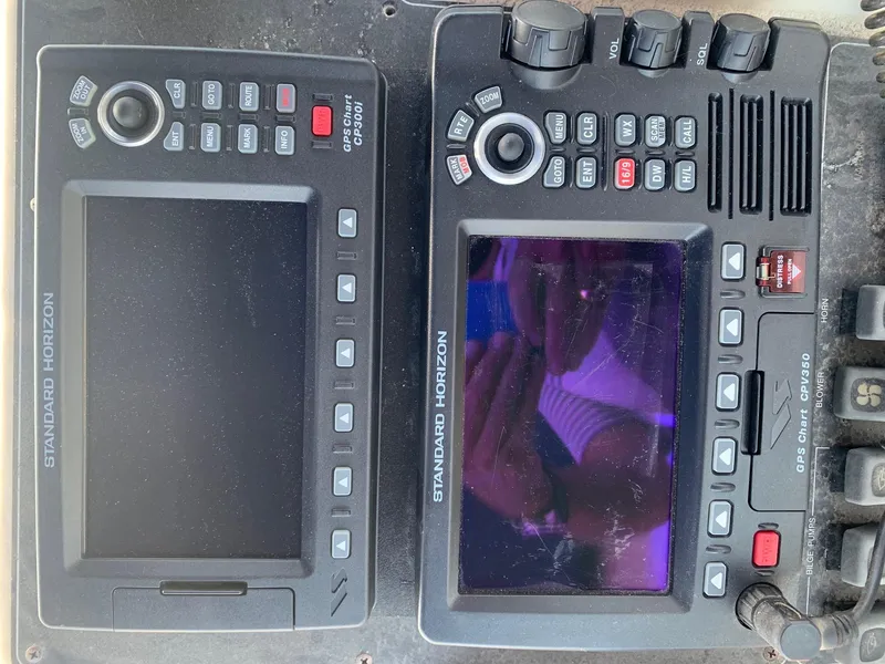 Slide: The Image of Standard Horizon GPS displays on a 1992 Carver 33 Aft Cabin boat. - 31