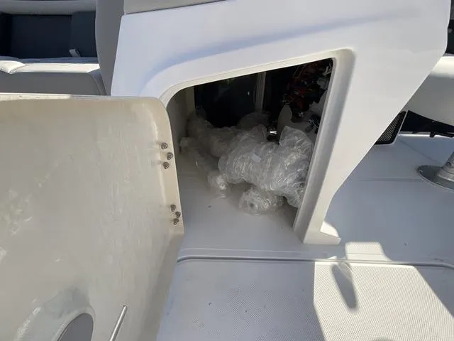 Slide: The Image of Hurricane FD2260REF 2025 - 14