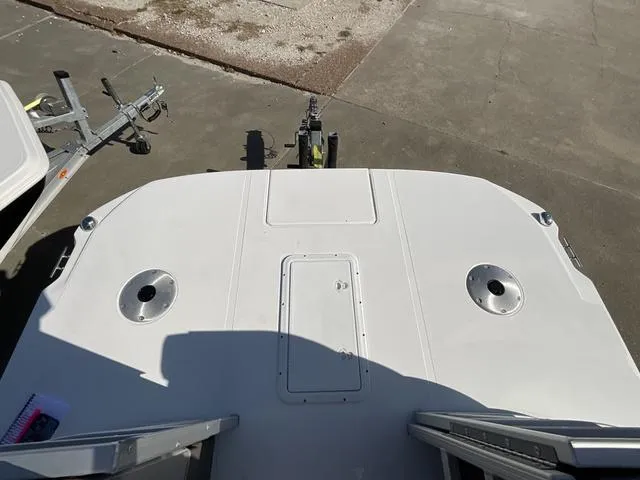 Slide: The Image of Hurricane FD2260REF 2025 - 5