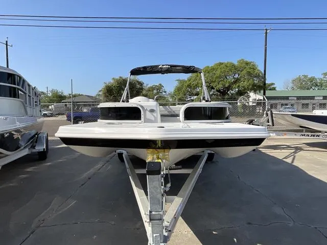 Slide: The Image of Hurricane Fun Deck 198 2025 - 2