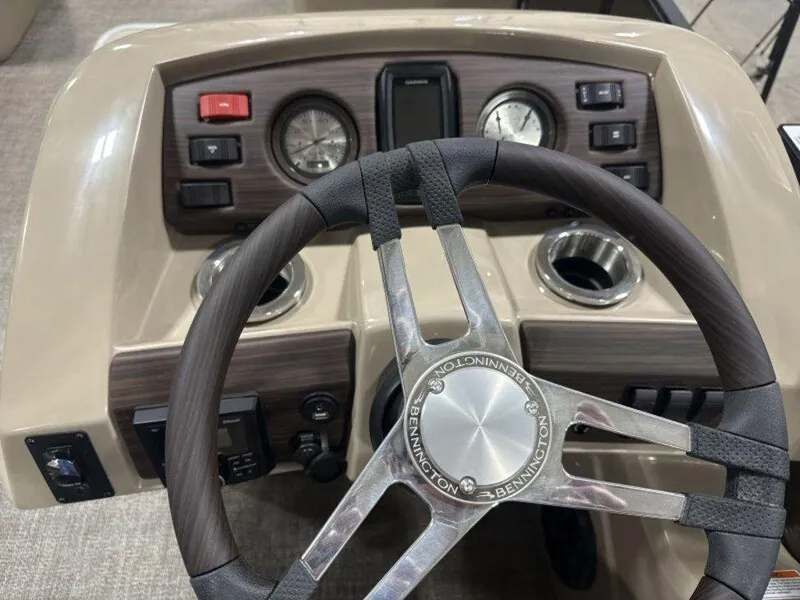 Slide: The Image of Steering wheel and dashboard of 2025 Bennington SX L-Bench 23 SXL boat. - 22