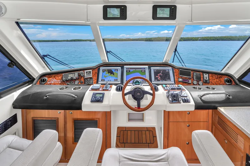 Slide: The Image of Riviera 51 Enclosed Bridge 2008 - 57