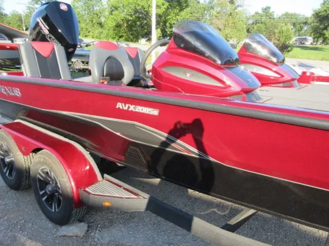 Slide: The Image of Vexus AVX2085s /Mercury 250 ProXS / 7 Year Mercury Warra 2025 - 3