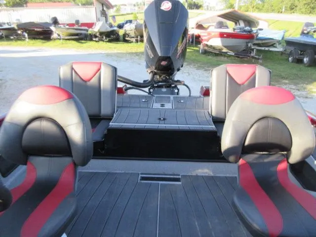 Slide: The Image of Vexus AVX2085s /Mercury 250 Pro XS / SPORT WORLD SPECIAL 2025 - 41