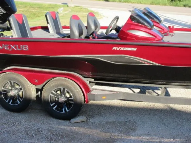 Slide: The Image of Vexus AVX2085s /Mercury 250 Pro XS / SPORT WORLD SPECIAL 2025 - 7