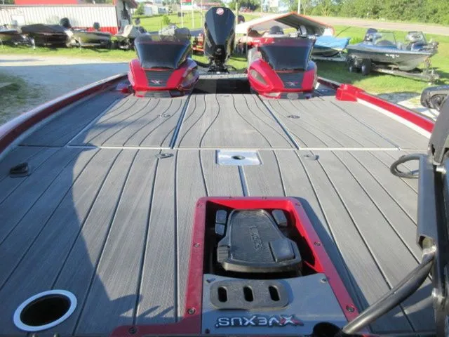 Slide: The Image of Vexus AVX2085s /Mercury 250 Pro XS / SPORT WORLD SPECIAL 2025 - 9