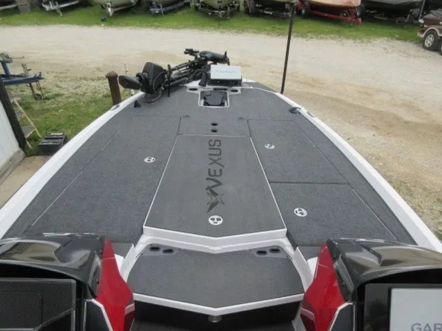 Slide: The Image of Vexus Boats VXs20 / Mercury 250 Pro XS 2024 - 16