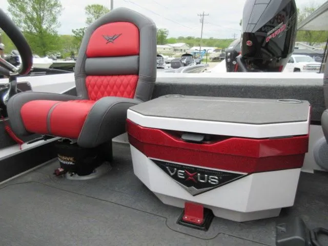 Slide: The Image of Vexus Boats VXs20 / Mercury 250 Pro XS 2024 - 19
