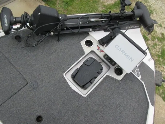 Slide: The Image of Vexus Boats VXs20 / Mercury 250 Pro XS 2024 - 21