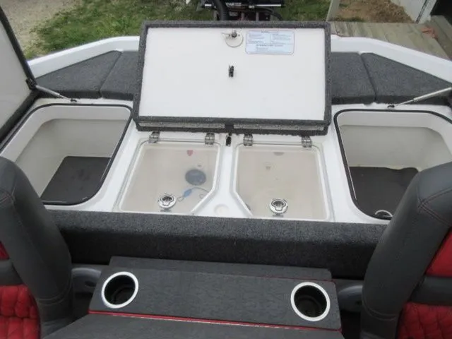 Slide: The Image of Vexus Boats VXs20 / Mercury 250 Pro XS 2024 - 23