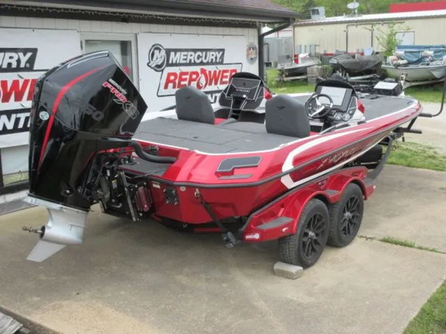 Slide: The Image of Vexus Boats VXs20 / Mercury 250 Pro XS 2024 - 26