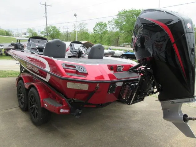 Slide: The Image of Vexus Boats VXs20 / Mercury 250 Pro XS 2024 - 8