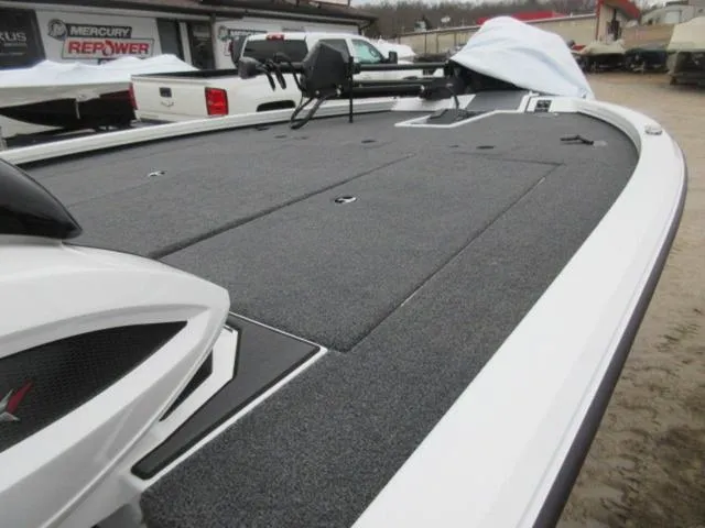 Slide: The Image of Vexus AVX 1985S / Seating For Five / VEXUS & MERCURY PRO 2025 - 7