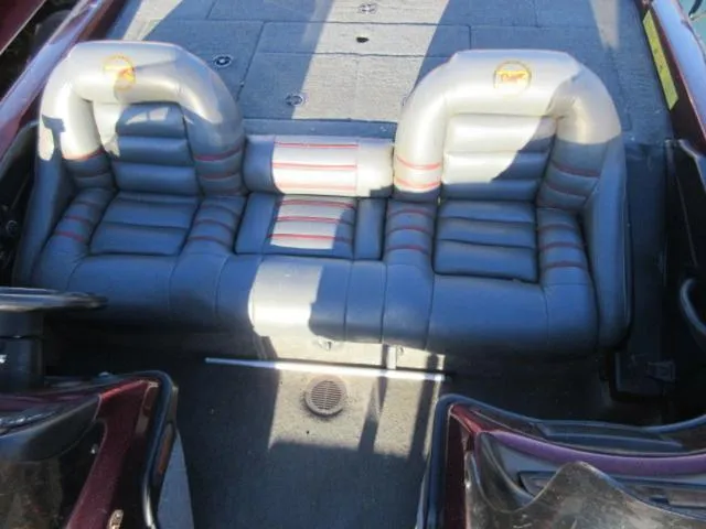 Slide: The Image of Ranger 518 DVS Bass Boat / Mercury 150 Hp Outboard / Rang 1998 - 17