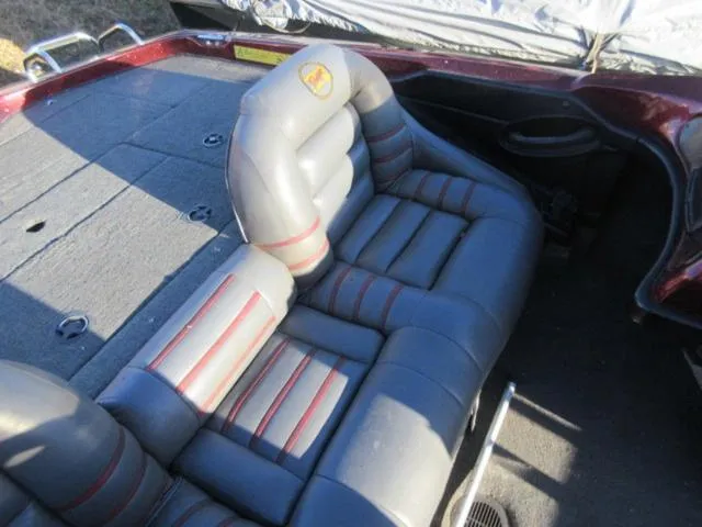 Slide: The Image of Ranger 518 DVS Bass Boat / Mercury 150 Hp Outboard / Rang 1998 - 21