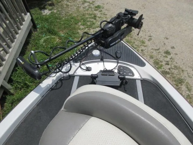 Slide: The Image of Ranger Z21 / 2010 Mercury 250 Pro XS / Ranger Trailer $19 2006 - 19