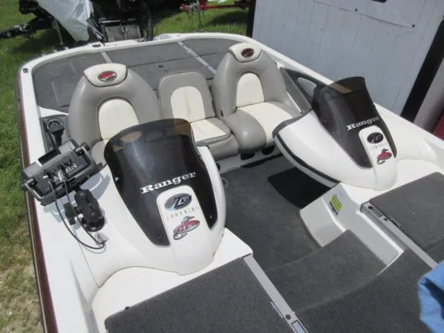 Slide: The Image of Ranger Z21 / 2010 Mercury 250 Pro XS / Ranger Trailer $19 2006 - 23