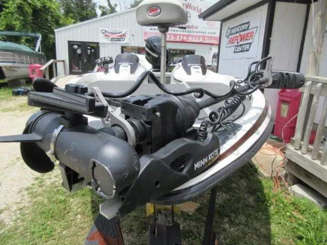 Slide: The Image of Ranger Z21 / NEWER 2010 Mercury 250 Hp Outboard And Range 2006 - 17