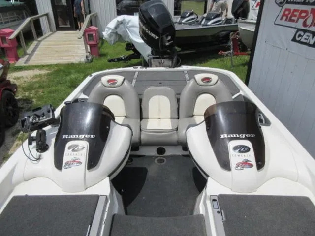 Slide: The Image of Ranger Z21 / NEWER 2010 Mercury 250 Hp Outboard And Range 2006 - 21