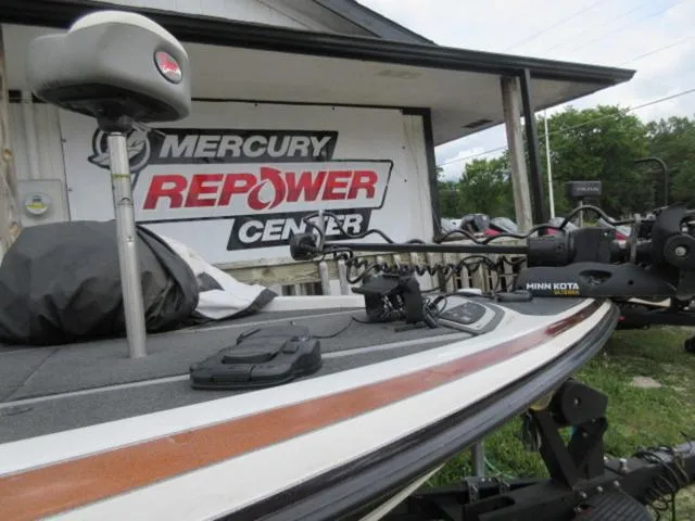 Slide: The Image of Ranger Z21 / NEWER 2010 Mercury 250 Hp Outboard And Range 2006 - 4