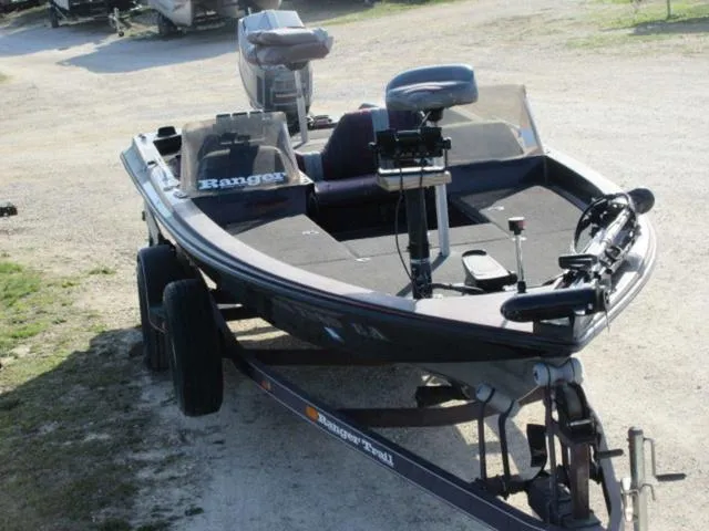 Slide: The Image of 1995 Ranger 392XT fishing boat with Marner 200 Hp outboard on Ranger trailer. - 4