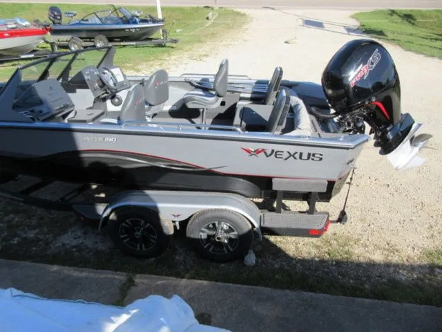 Slide: The Image of Vexus ADX190 Deep V /Mercury 150 ProXS / 7 Year Mercury 2025 - 10