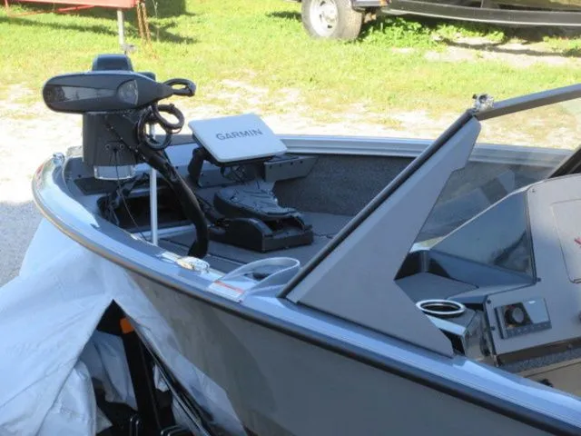 Slide: The Image of Vexus ADX190 Deep V /Mercury 150 ProXS / 7 Year Mercury 2025 - 12