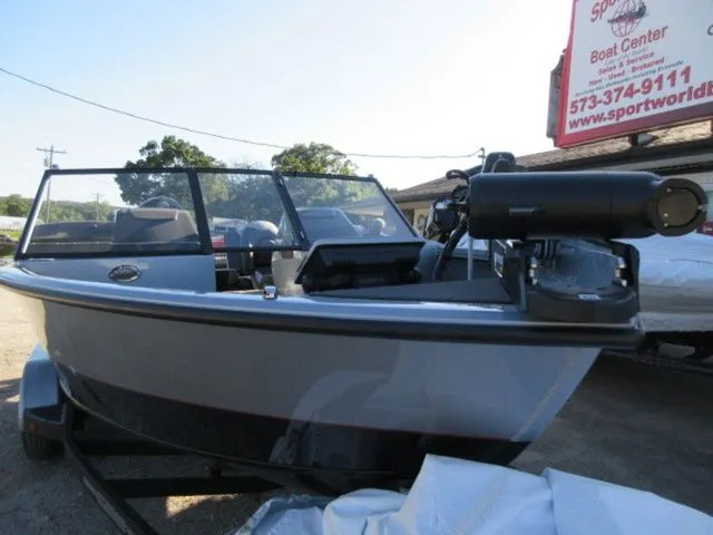 Slide: The Image of Vexus ADX190 Deep V /Mercury 150 ProXS / 7 Year Mercury 2025 - 22