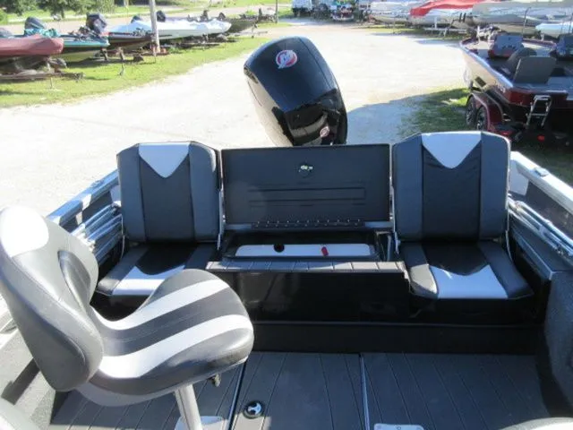 Slide: The Image of Vexus ADX190 DEEP V / MERCURY 150 PRO XS / SPORT WORLD S 2025 - 32