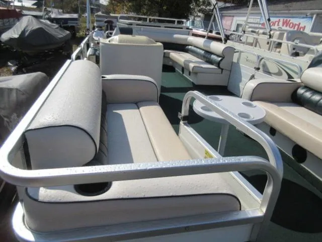 Slide: The Image of GENII G3 PONTOON / Yamaha 130 Hp Outboard 1995 - 14